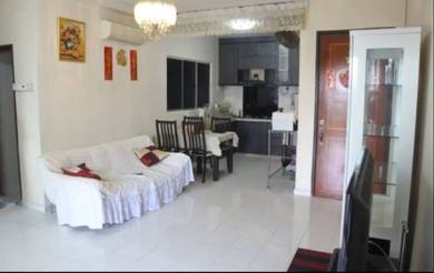 Condominium For Rent in Symphony Park (Jelutong)