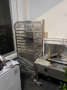 Tier Bakery Holder & Tray