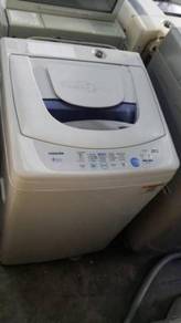 7kg Auto Top Mesin Basuh Toshiba Washing Machine