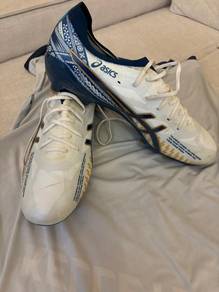 Asics boot size 13uk
