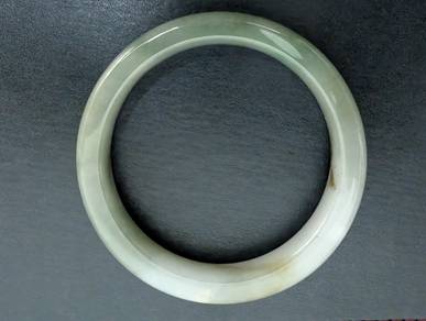 Myanmar Jade Bangle