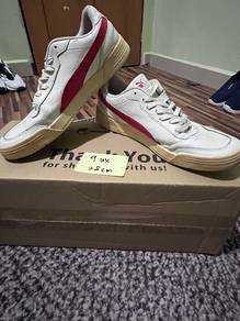 Puma Caracal White High Risk Red
