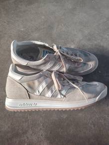 Adidas SL72