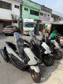 Honda Forza 250