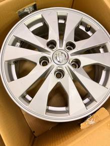 Nissan Ori Rim 15' ENKEI used