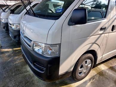 TOYOTA HiACE YUSING VAN 2.5D 14SEAT FROM YEAR 2006