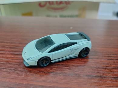 Hotwheels Lamborghini Gallardo Superleggera