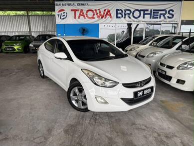 Hyundai Elantra STANDARD SPEC in Senai, JHR