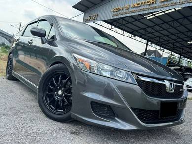 Honda Stream i-VTEC RSZ in Kajang, SGR