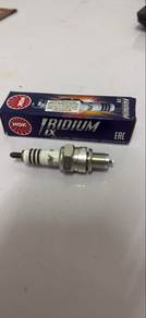 NGK CR7HIX Spark plug