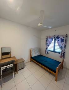 Room in Shah Alam, SGR