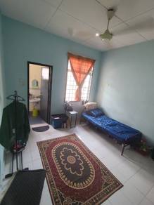 Room in Nilai, NSN
