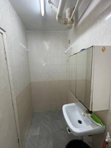 Room in Mutiara Damansara, SGR