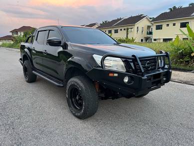 Nissan Navara V in Sitiawan, PRK