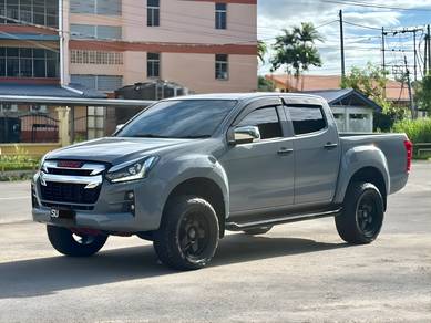 Isuzu D-Max TYPE B 4x4 in Kota Kinabalu, SBH