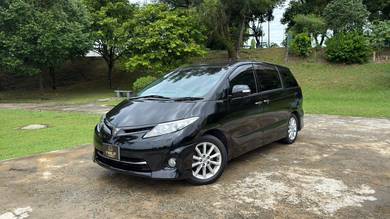 2011 Toyota Estima 