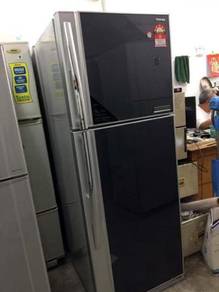 Fridge Refrigerator Toshiba Black Peti Sejuk Ais