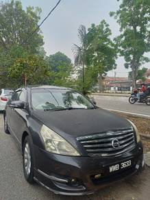 Nissan Teana 200 XE LUXURY in Batu Berendam, MLK