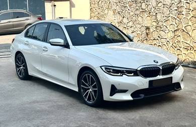 BMW 320i 20i SPORT in Paya Rumput, MLK