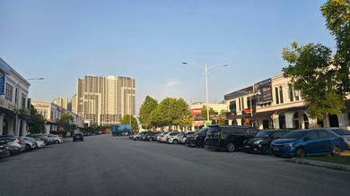 Shop lot For Rent in Semenyih,SGR