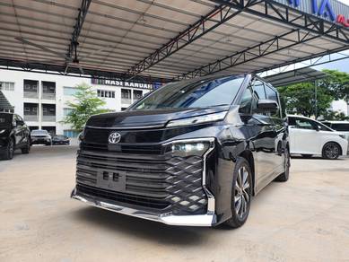 Toyota Voxy S-Z in Puchong, SGR