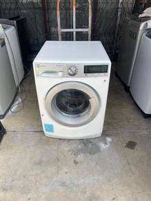 Electrolux front load hot washer washing machine 1