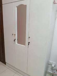 3 pintu almari