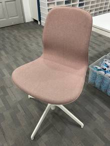 Ikea offie chair Langfjall pink