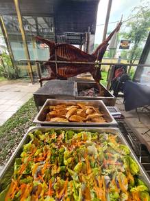Kambing Golek Panggang Kaki Bakar