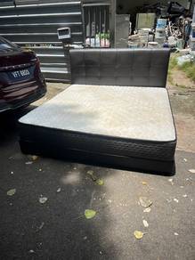King size bed c/w 9” mattress