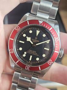 Tudor Black Bay 41 Burgundy 