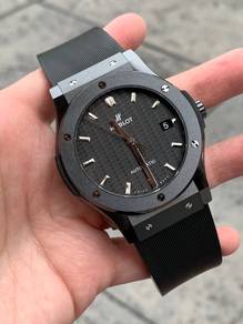 Hublot Classic Fusion Ceramic Black Magic