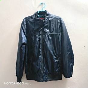 4 Helai Baju Lelaki (Size L/XL) – Kemeja & Jaket C