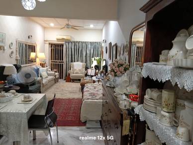 Condominium For Sale in Sri Permata