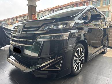 Toyota Vellfire ZG in Kepong, KUL