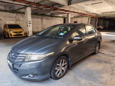 Honda City E in Balakong, SGR