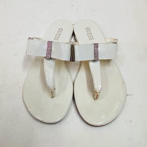 Guess white slip on bow sandals