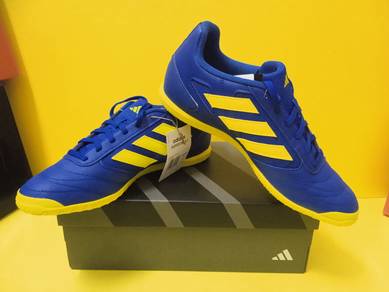 ITEM BARU_Kasut Sukan Futsal ADIDAS size 9us