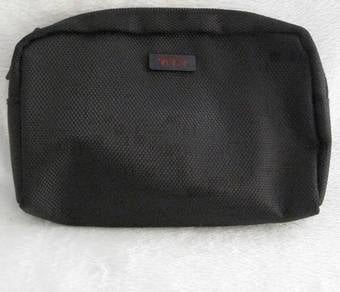 Tumi Delta Airline Amenity Bag
