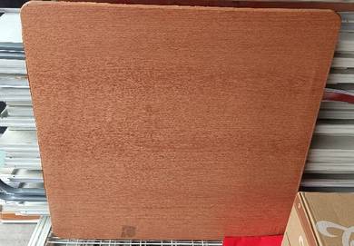 Folding table (Negotiable)
