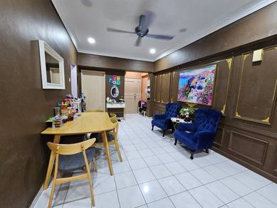 Apartment For Sale in Vista Saujana