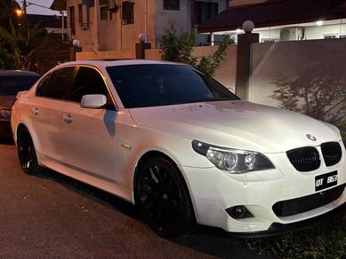 BMW 525i 25i (CKD) in Kajang, SGR