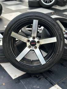 Vossen 17 inch sportrim Wish altis polo vento