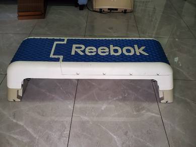 Reebok Sports Desk
