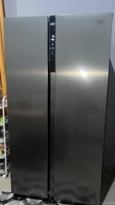 peti sejuk beko side by side