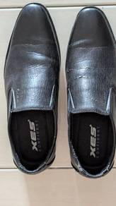 Black Leather Shoes