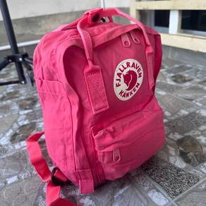 Fjallraven Kanken Mini peach pink