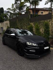 Volkswagen Golf R in Old Klang Road, KUL