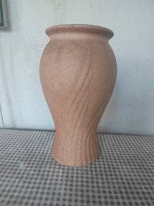 ceramic vase 
