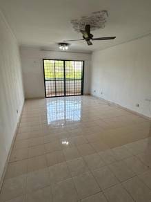 Condominium For Rent in Idaman Putera